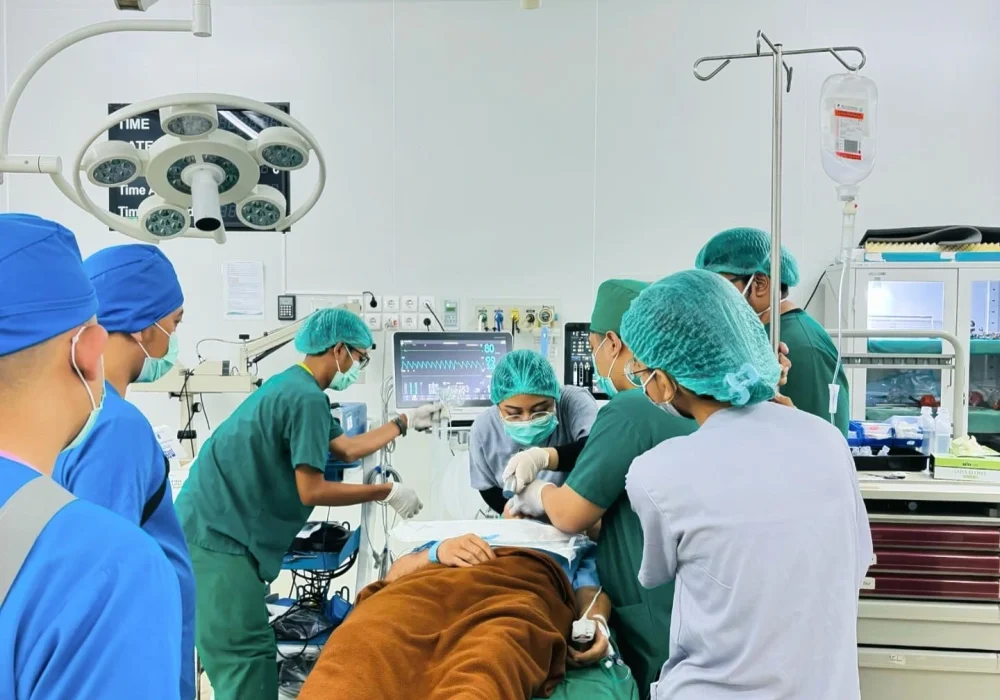 66490927-4F3E-4B6C-A10D-6C1ADED615B7